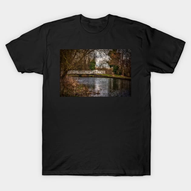 Sulhamstead Swing Bridge On The K&A T-Shirt by IanWL